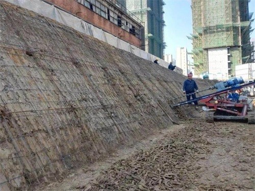 喀喇沁建筑边坡支护